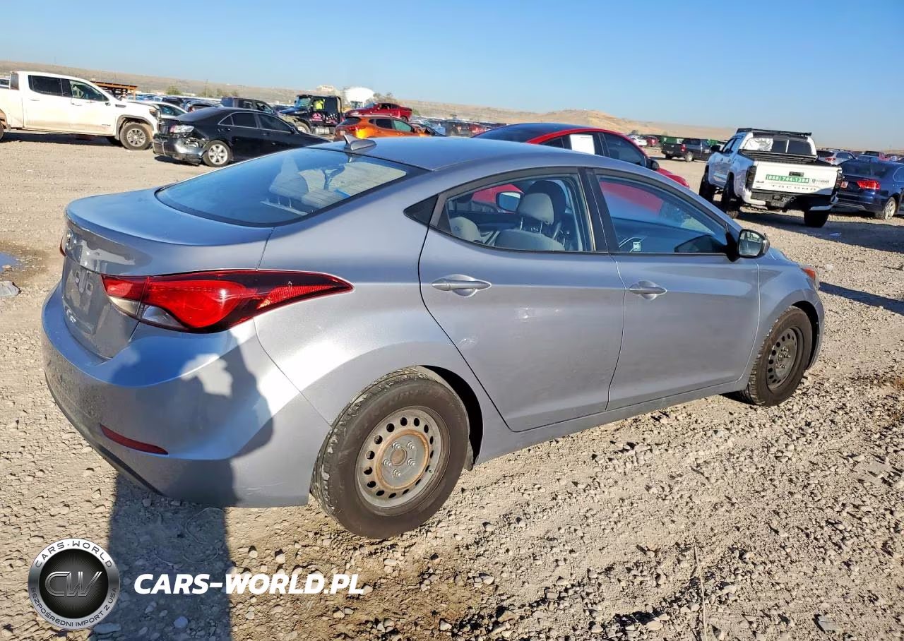 2016 Hyundai Elantra Se VIN:5NPDH4AE4GH672426 - 3