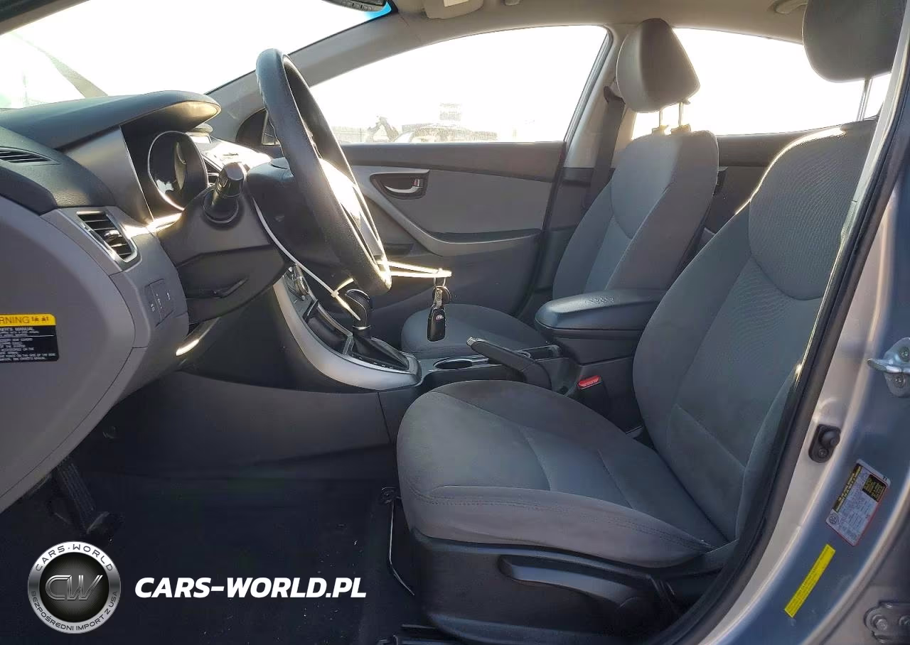 2016 Hyundai Elantra Se VIN:5NPDH4AE4GH672426 - 7