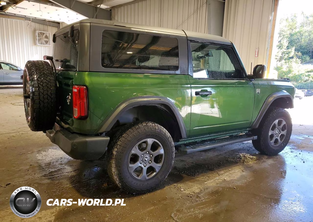 2023 Ford Bronco Base VIN:1FMDE5AH9PLB59771 - 3