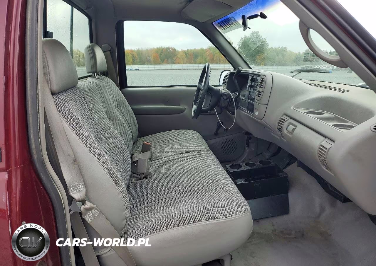 1995 GMC Sierra C2500 VIN:1GTFC24K8SZ516730 - 10