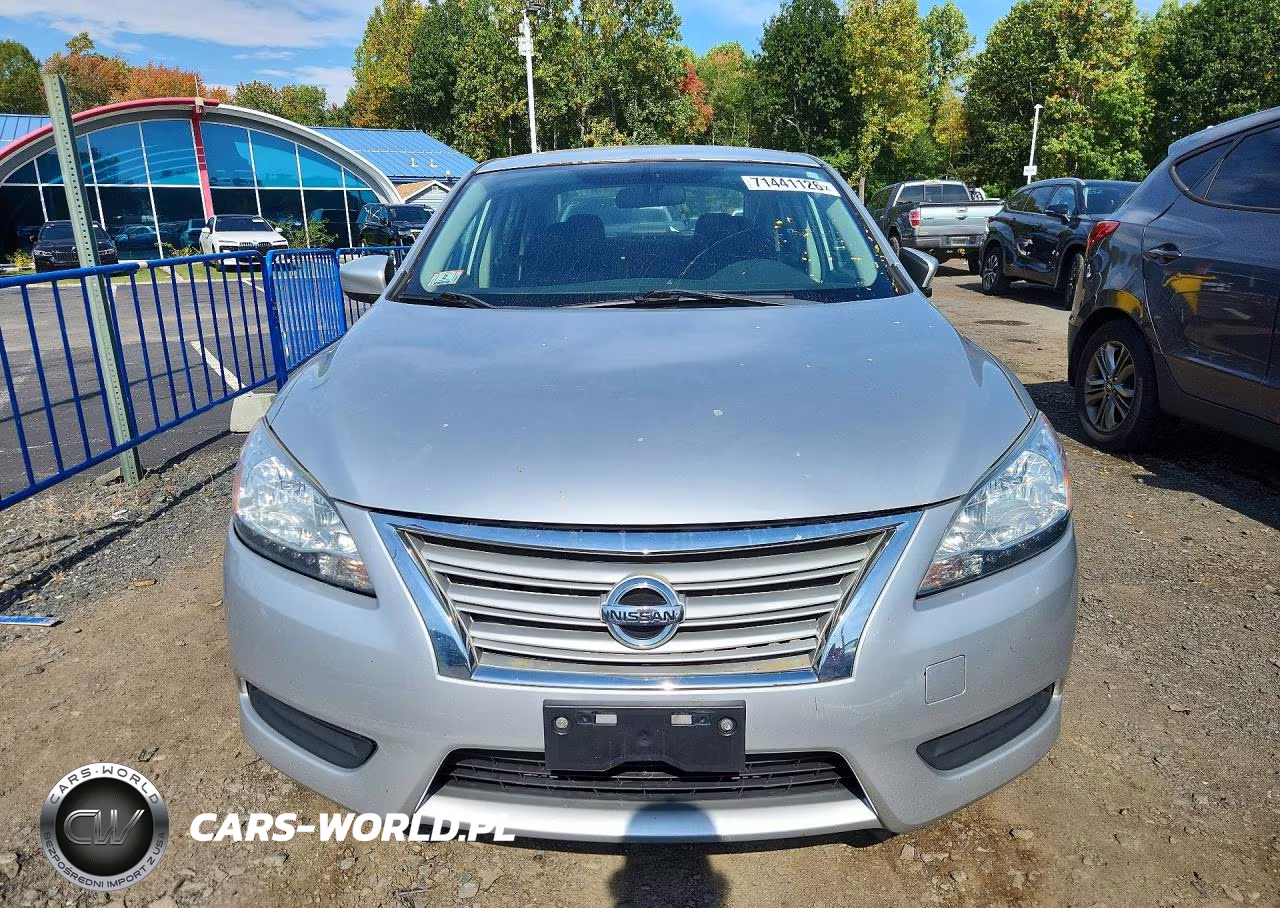 2015 Nissan Sentra S VIN:3N1AB7AP5FY276713 - 5