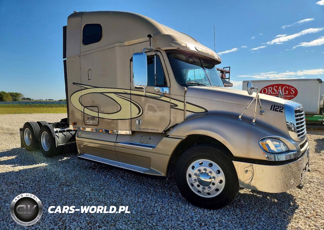 2012 Freightliner Cascadia Semi Truck VIN:1FVXA7007CDBN3452 - 4
