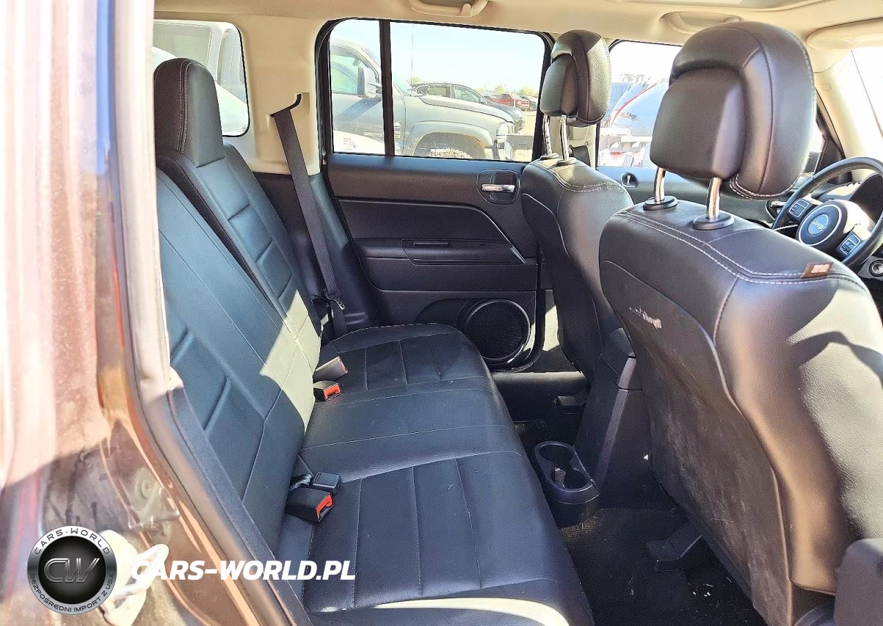 2015 Jeep Patriot Latitude VIN:1C4NJRFB9FD417702 - 11