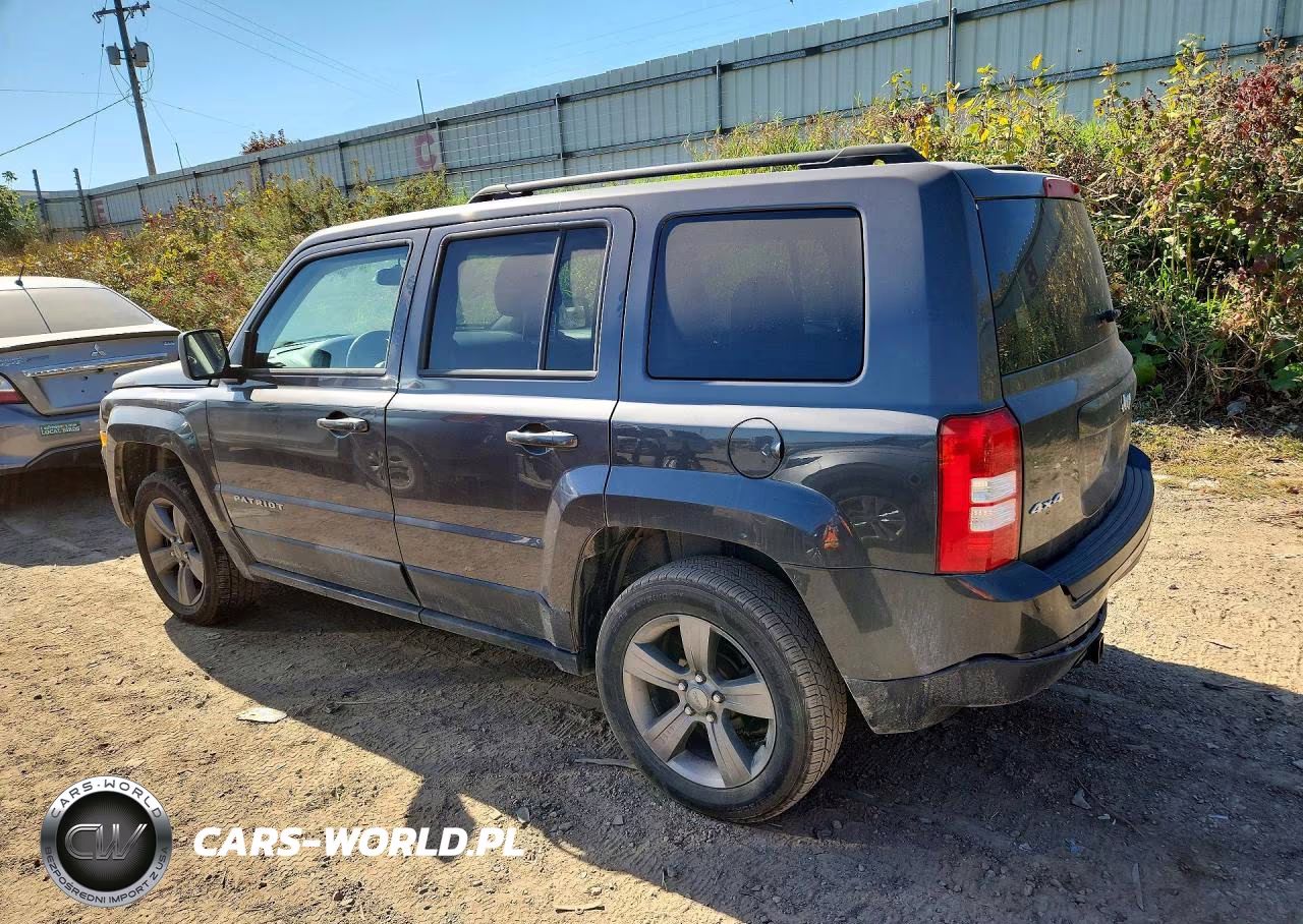 2015 Jeep Patriot Latitude VIN:1C4NJRFB9FD417702 - 2