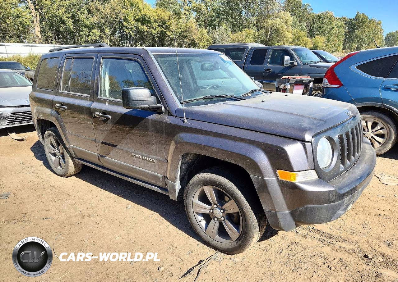 2015 Jeep Patriot Latitude VIN:1C4NJRFB9FD417702 - 4