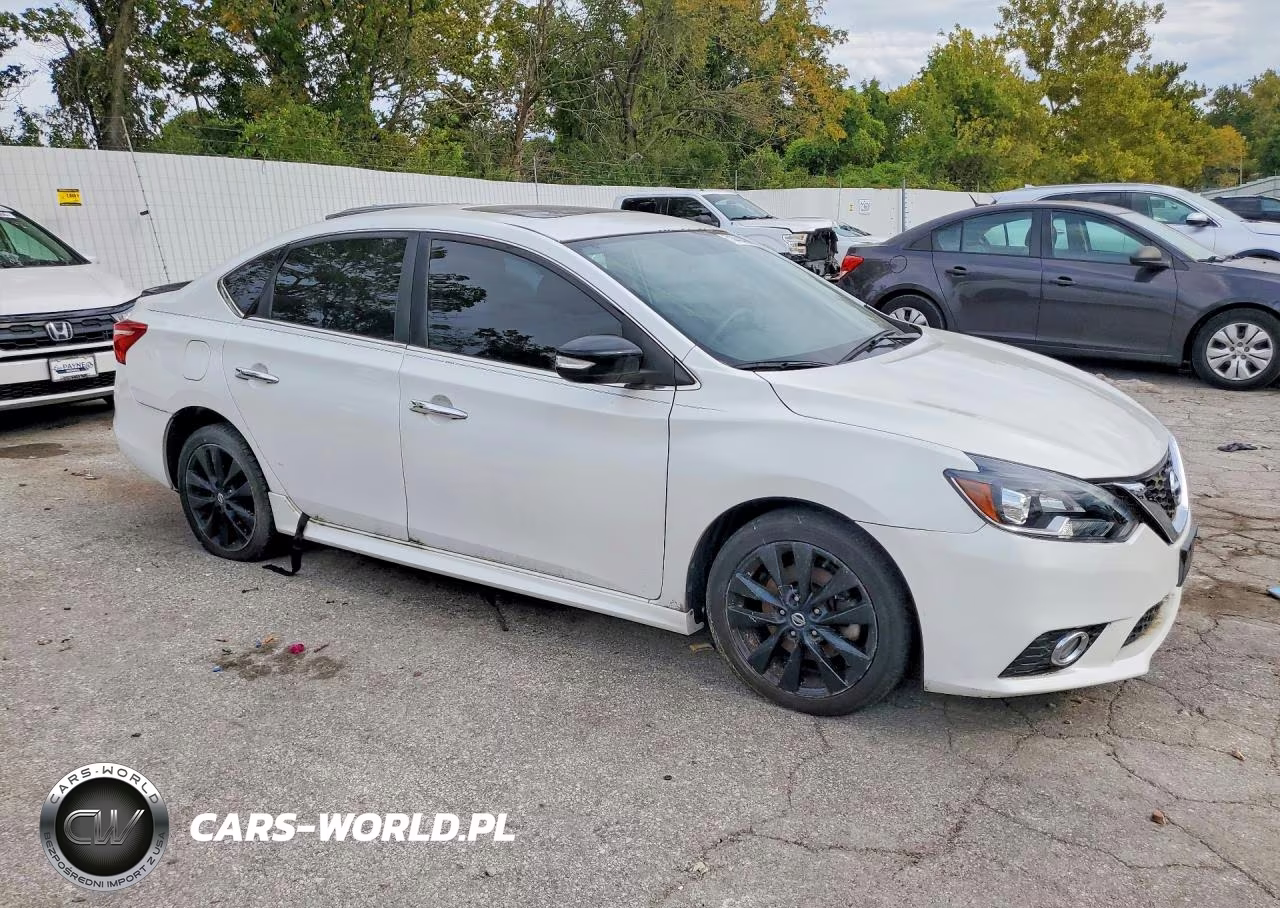 2017 Nissan Sentra Sr Turbo VIN:3N1CB7AP0HY384507 - 4