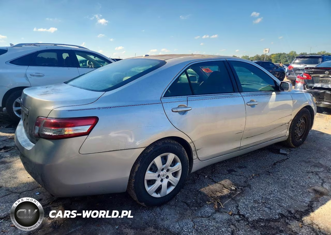 2011 Toyota Camry Le VIN:4T1BF3EK3BU715252 - 3