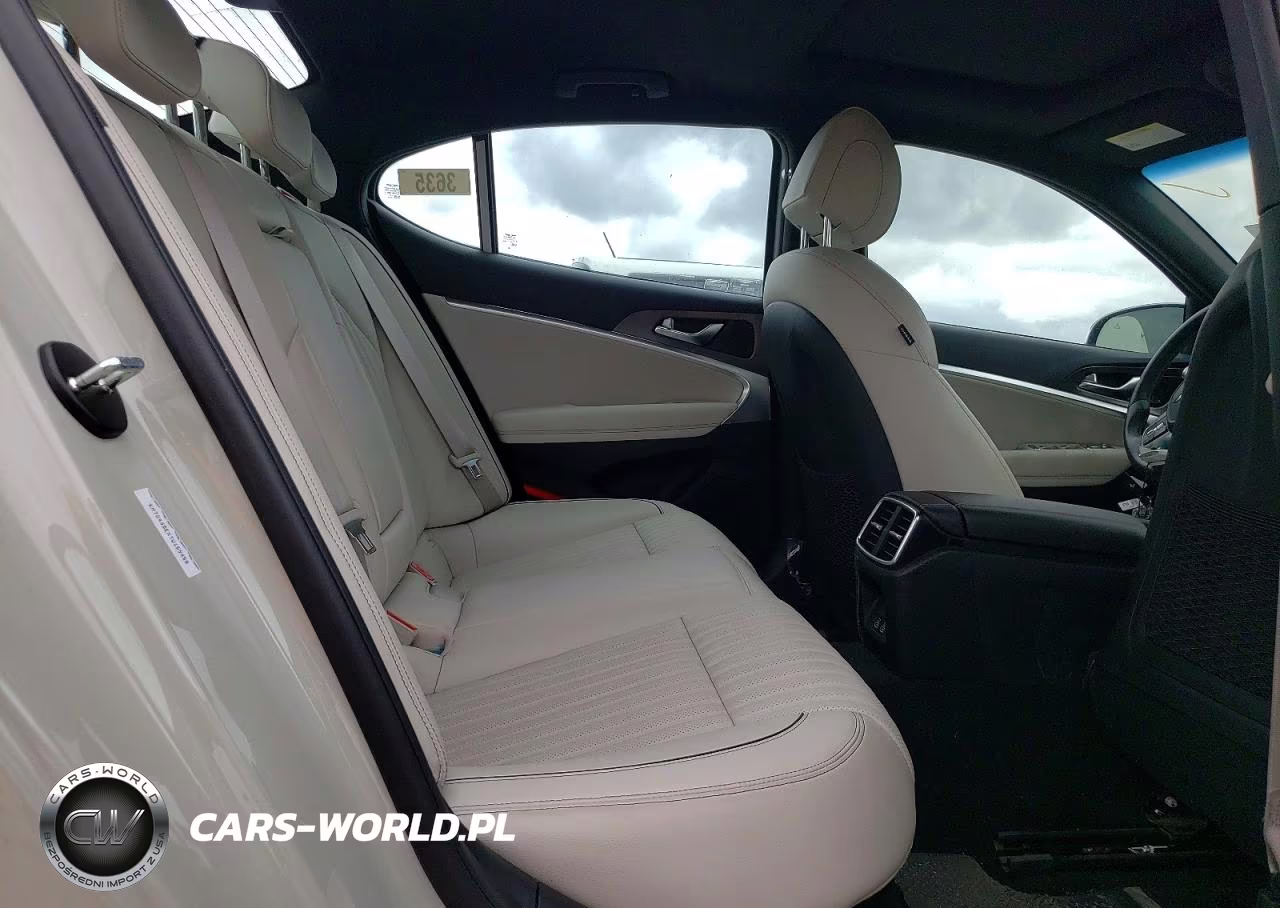 2026 Genesis G70 Sport Prestige VIN:KMTG44SEXTU159450 - 10