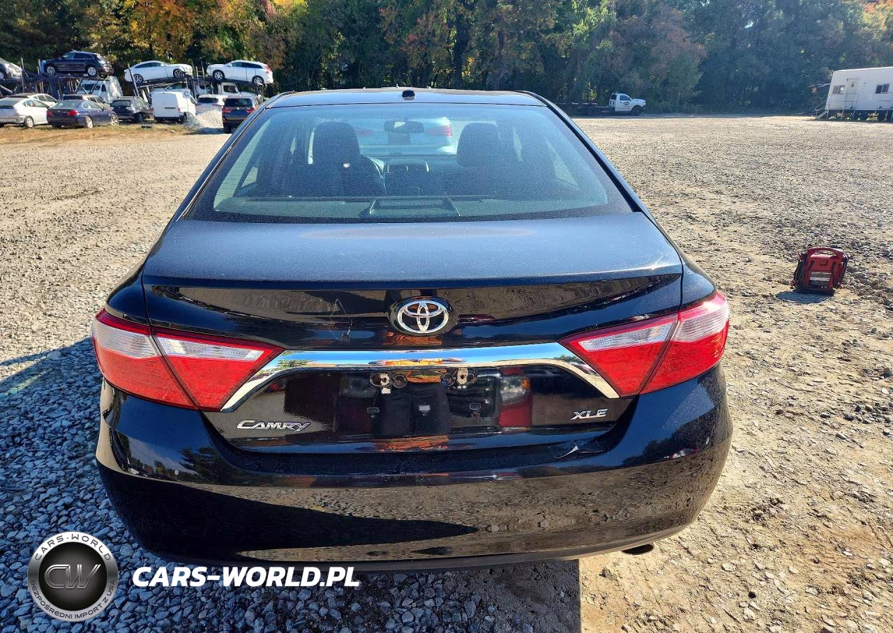 2017 Toyota Camry Xle VIN:4T1BF1FK0HU710103 - 6