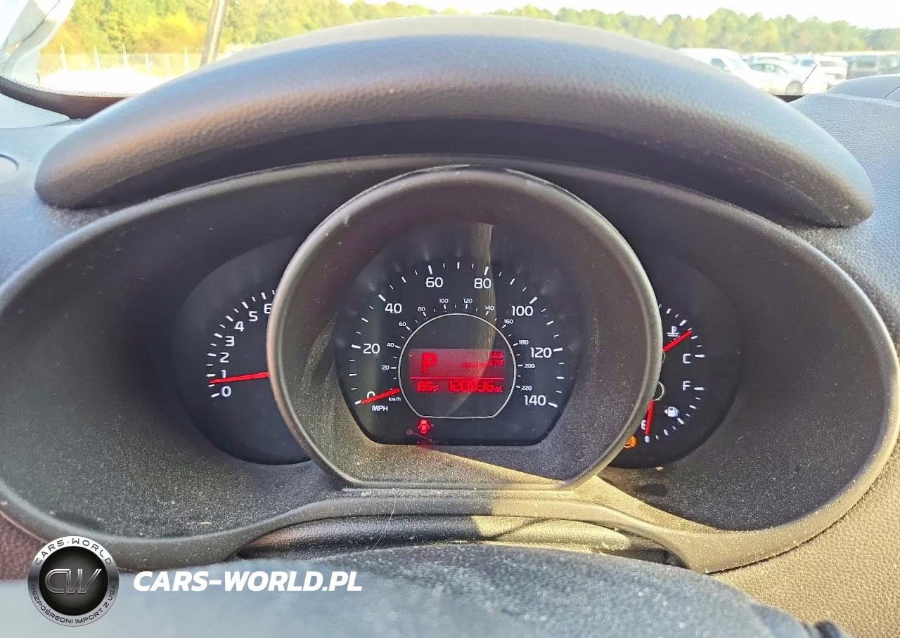 2017 Kia Soul + VIN:KNDJP3A56H7440819 - 9