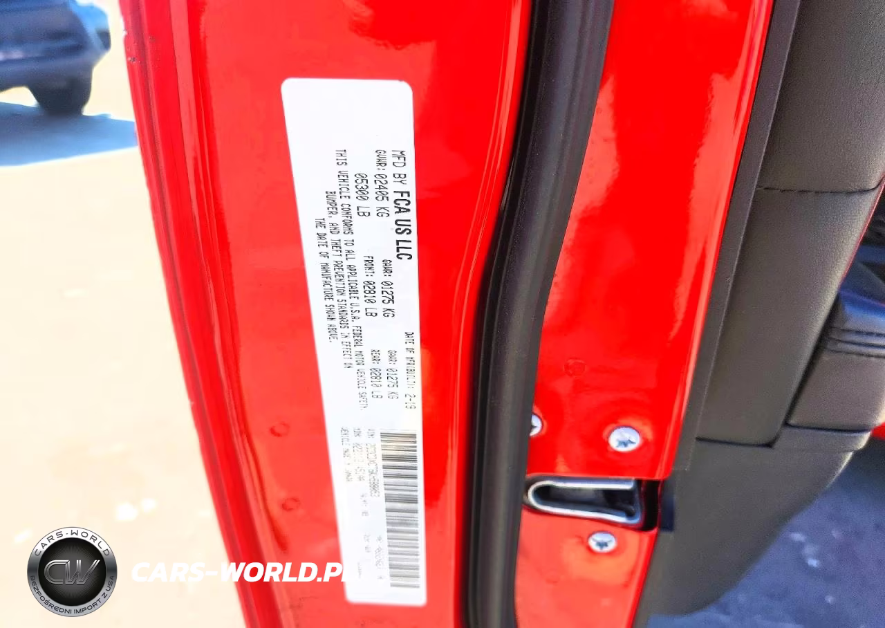 2019 Dodge Charger R-T VIN:2C3CDXCT6KH588053 - 12