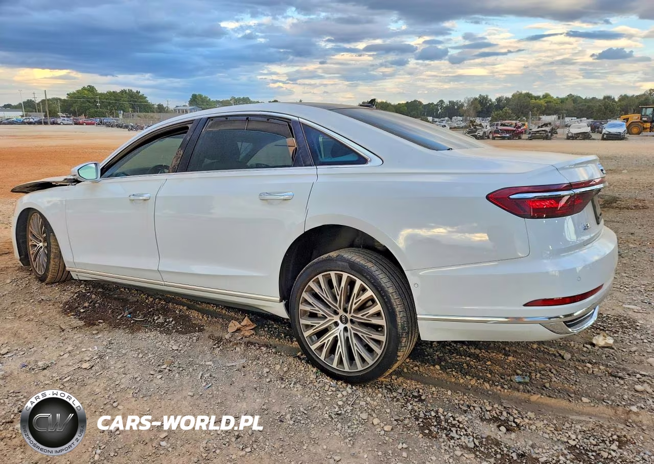 2021 Audi A8 L VIN:WAU8DAF88MN008198 - 2