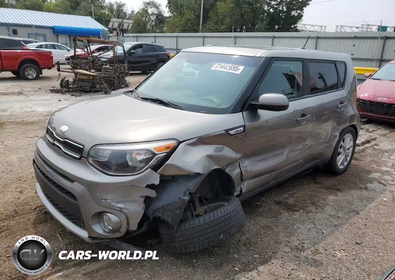 2019 Kia Soul +
