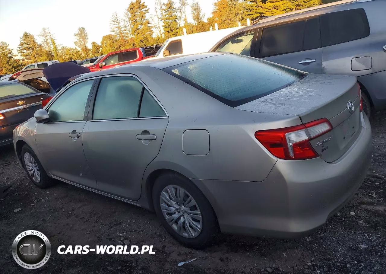 2014 Toyota Camry Le VIN:4T4BF1FK1ER393174 - 2