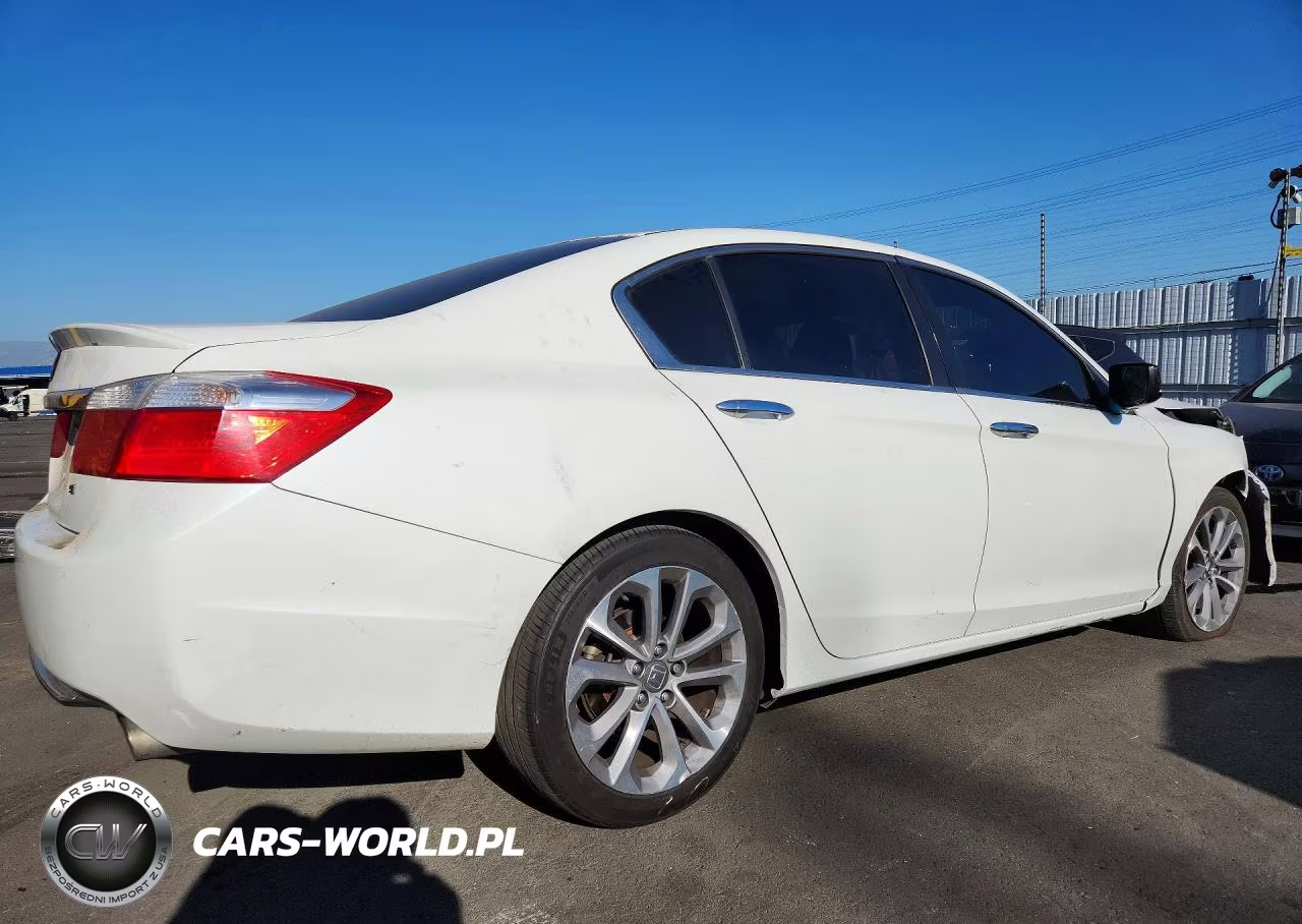 2014 Honda Accord Sport VIN:1HGCR2F57EA290046 - 3