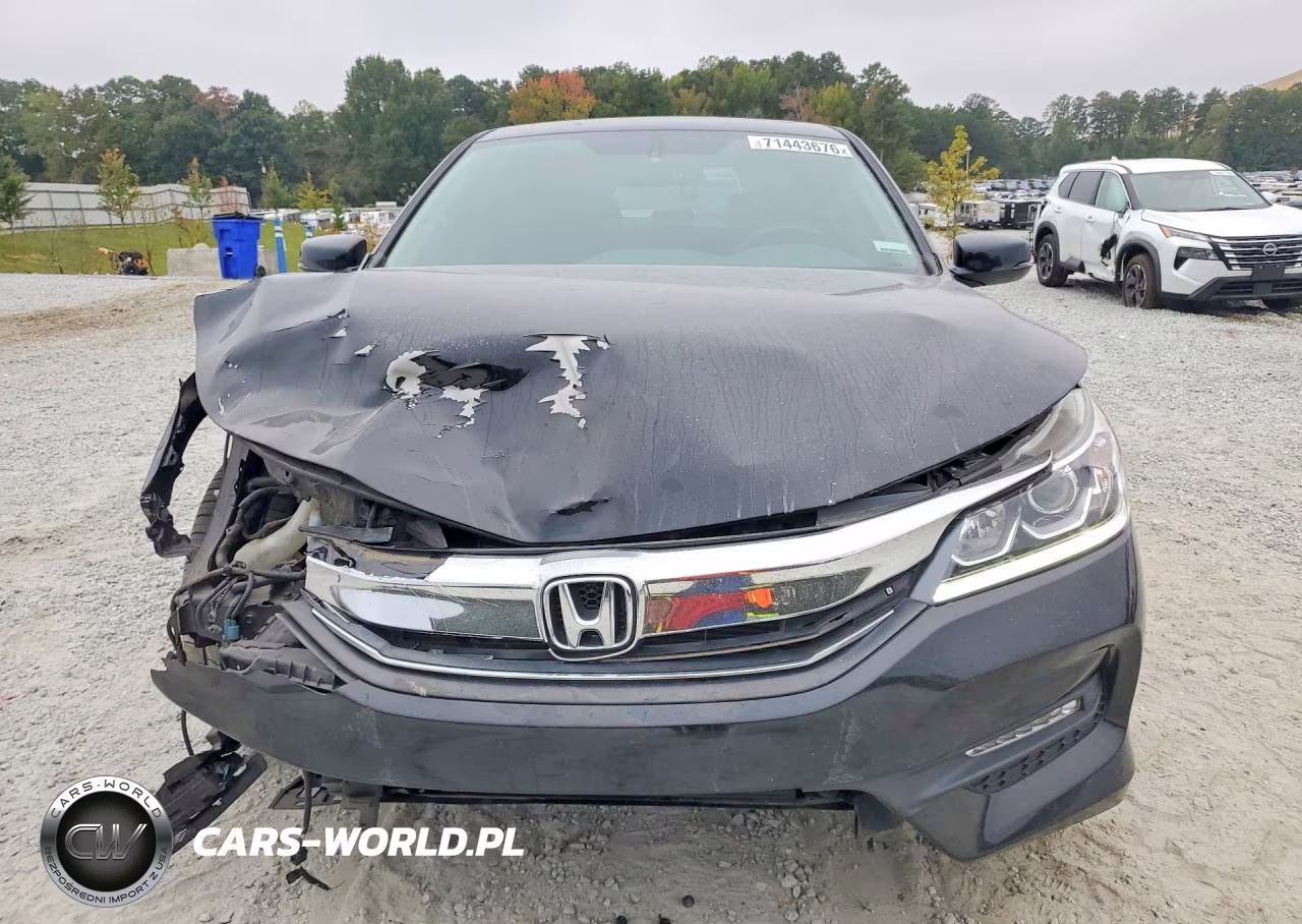 2017 Honda Accord Exl VIN:1HGCR3F80HA038692 - 5