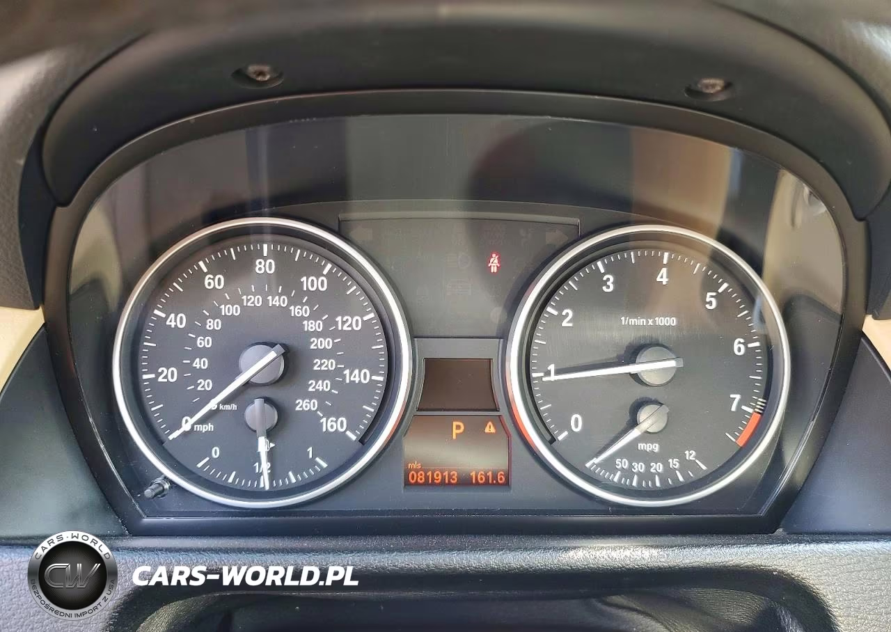 2014 BMW X1 xDrive28I VIN:WBAVL1C53EVY23538 - 9