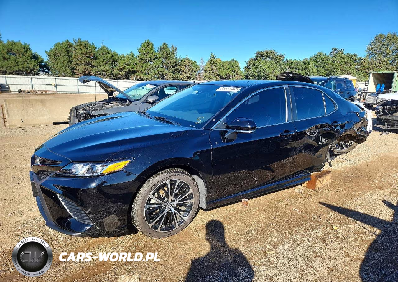 2019 Toyota Camry Se VIN:4T1B11HK7KU204903 - 1
