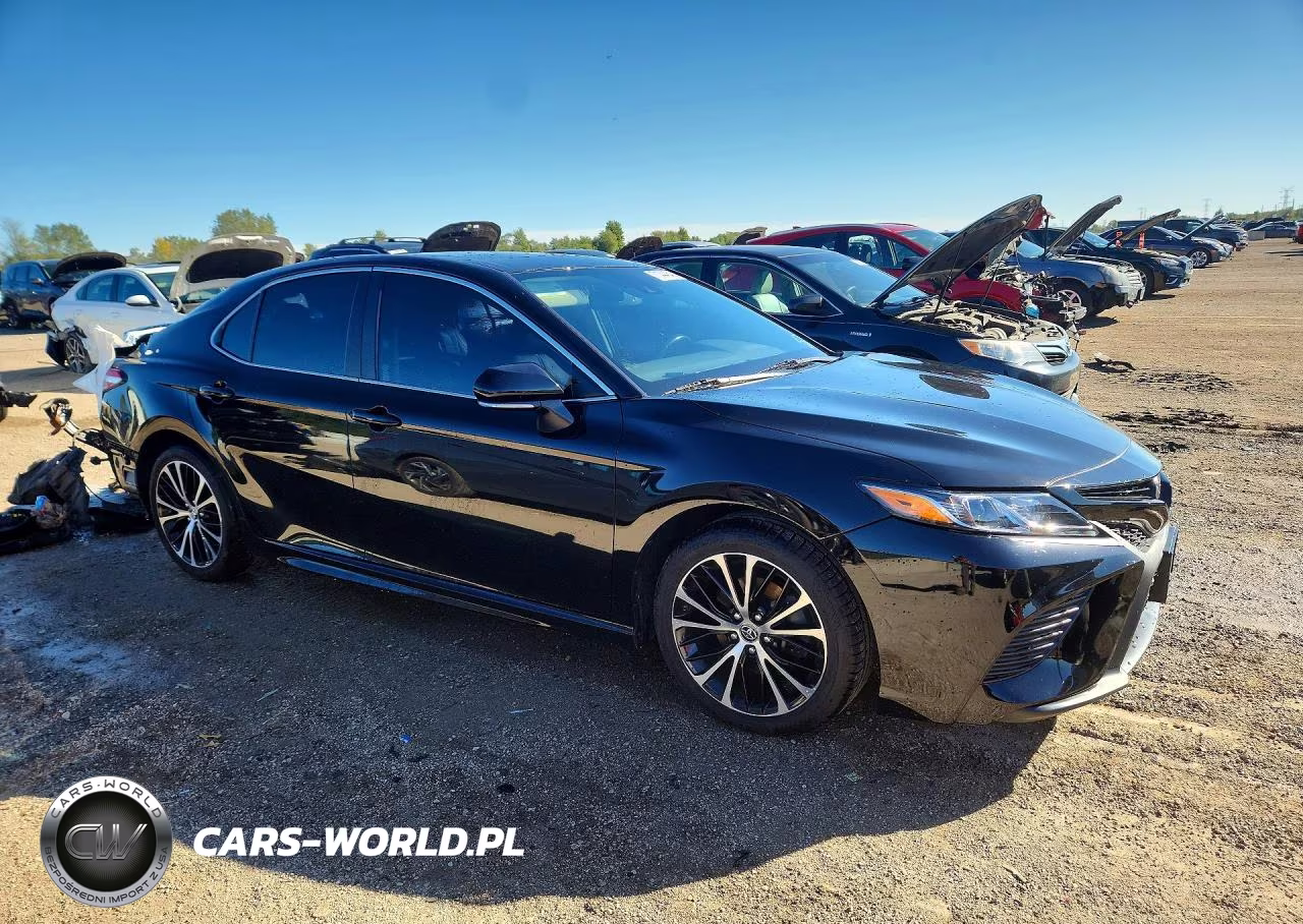 2019 Toyota Camry Se VIN:4T1B11HK7KU204903 - 4