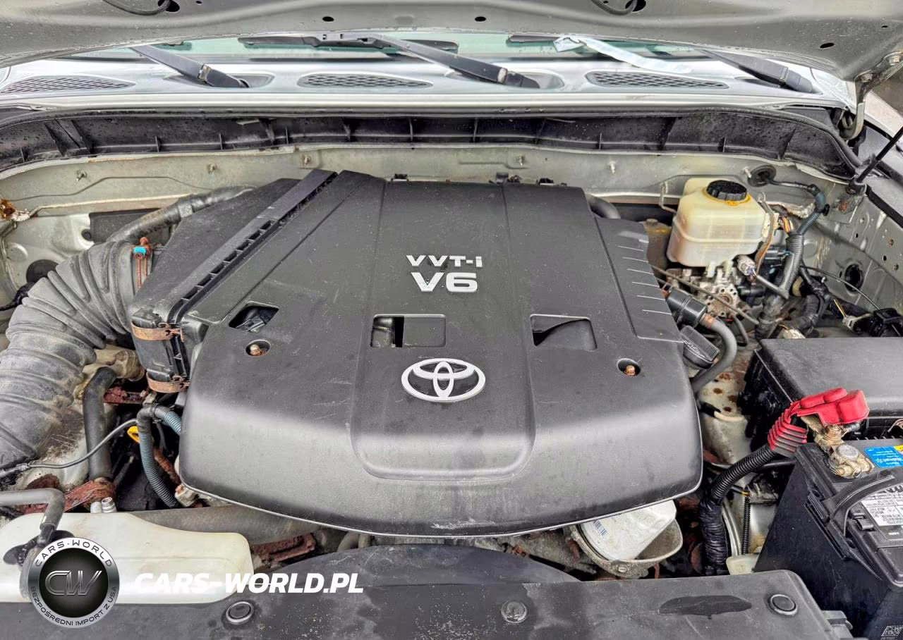 2008 Toyota Fj Cruiser Base VIN:JTEBU11F48K023704 - 8