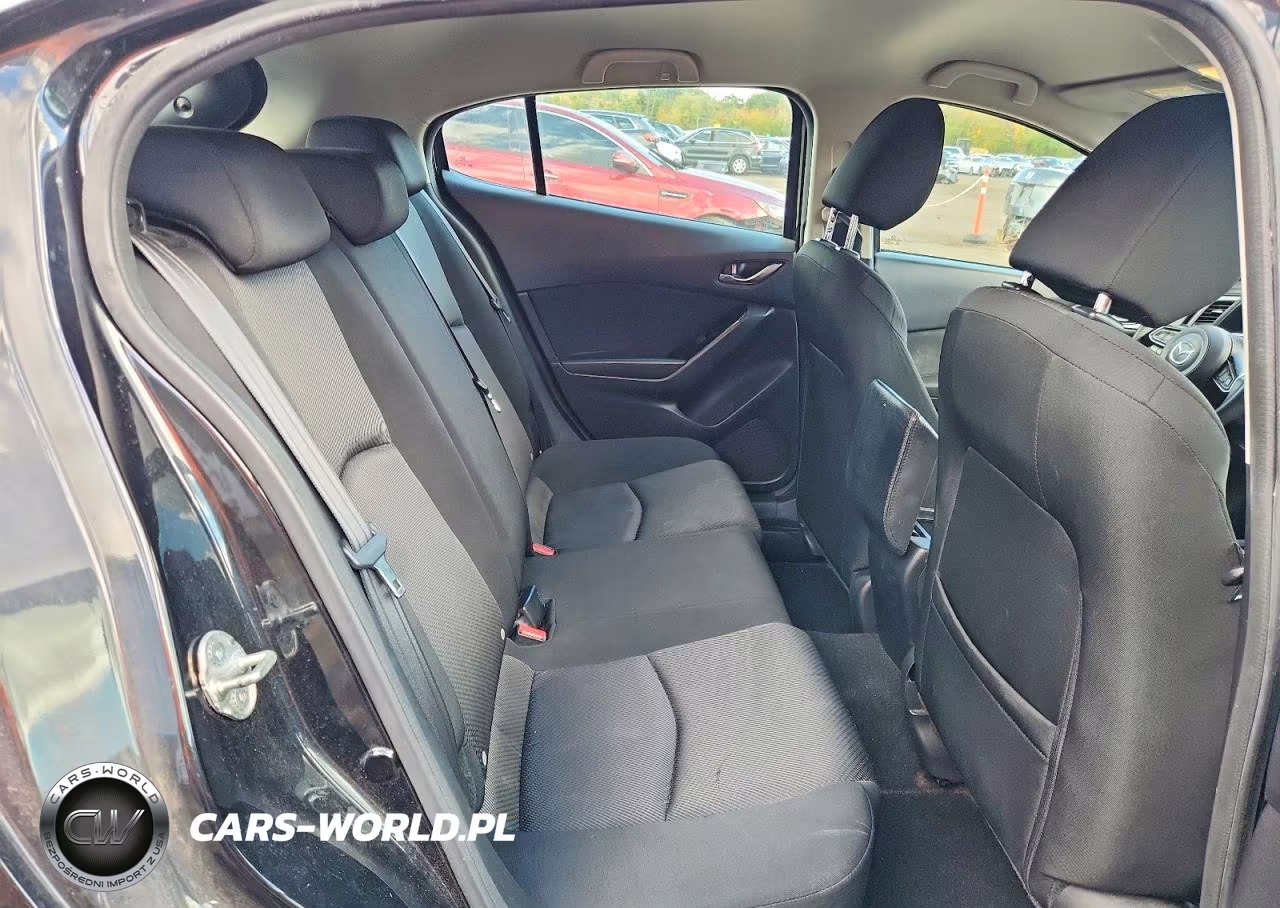 2018 Mazda 3 Sport VIN:3MZBN1K73JM222943 - 10