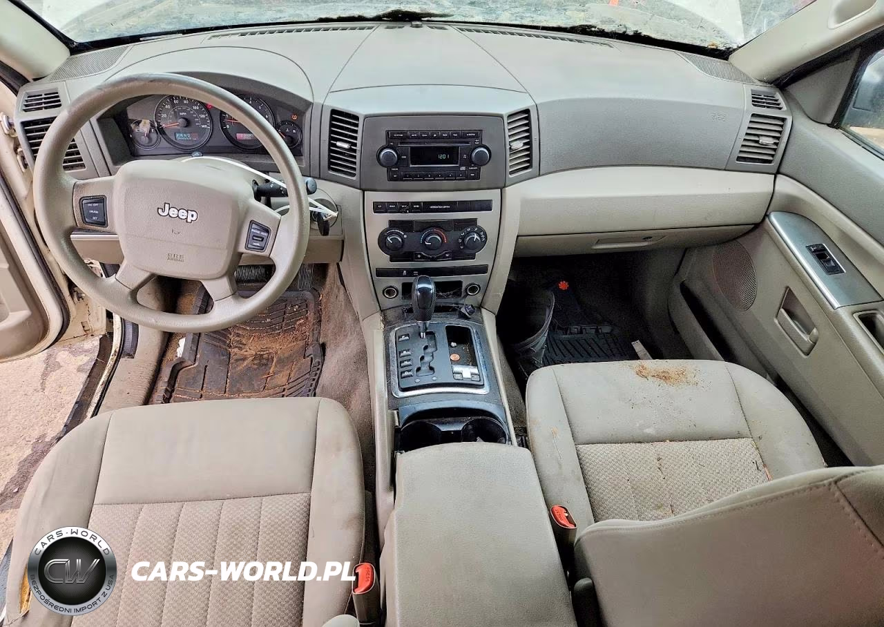 2005 Jeep Grand Cherokee Laredo VIN:1J4HR48N15C578236 - 8