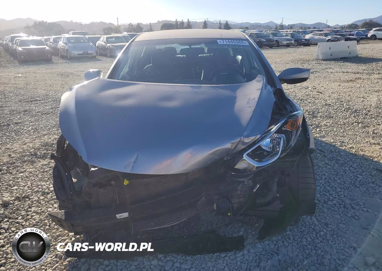 2016 Hyundai Elantra Se VIN:5NPDH4AE9GH715948 - 5