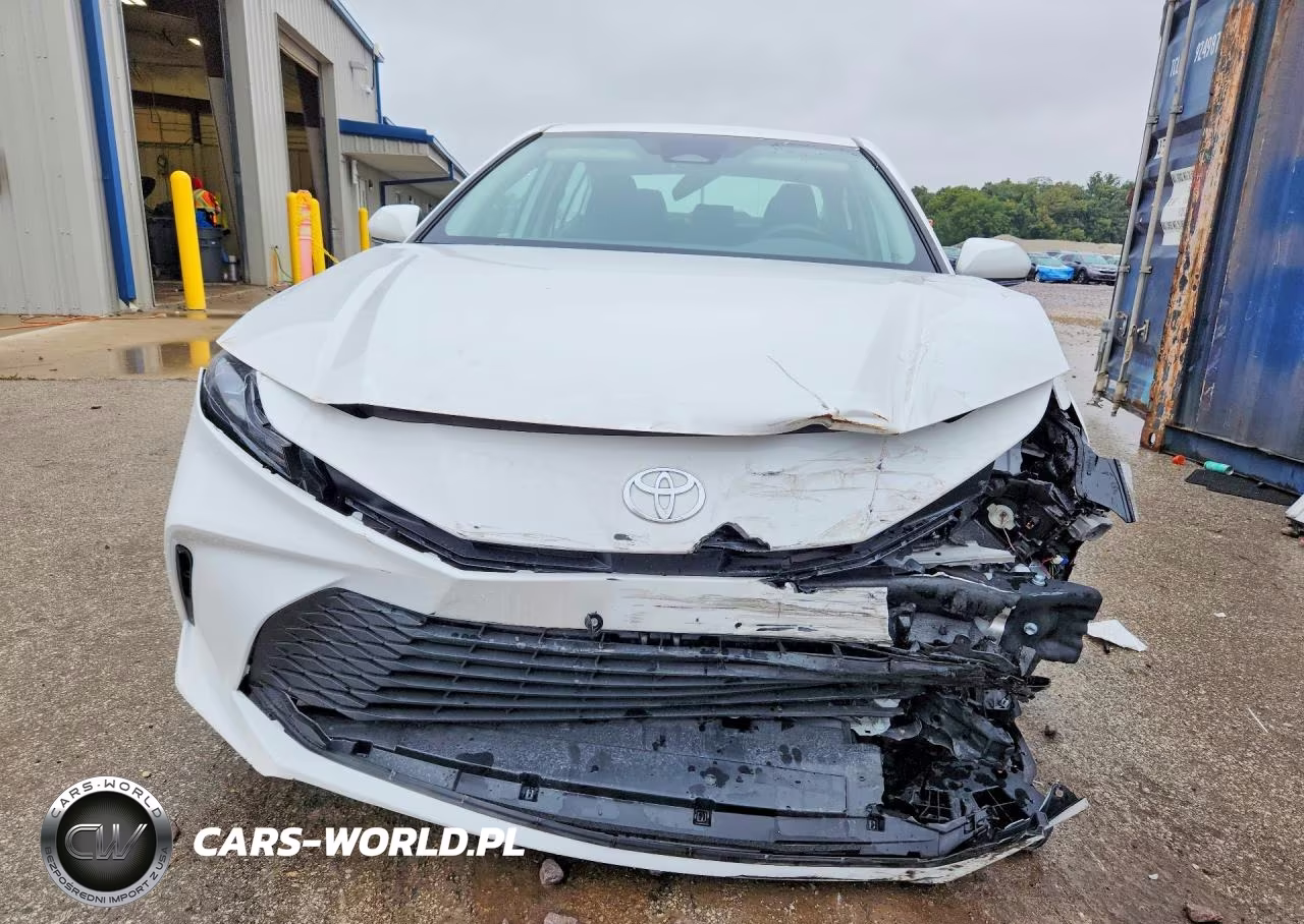 2026 Toyota Camry Le VIN:4T1DAACK6TU280243 - 5