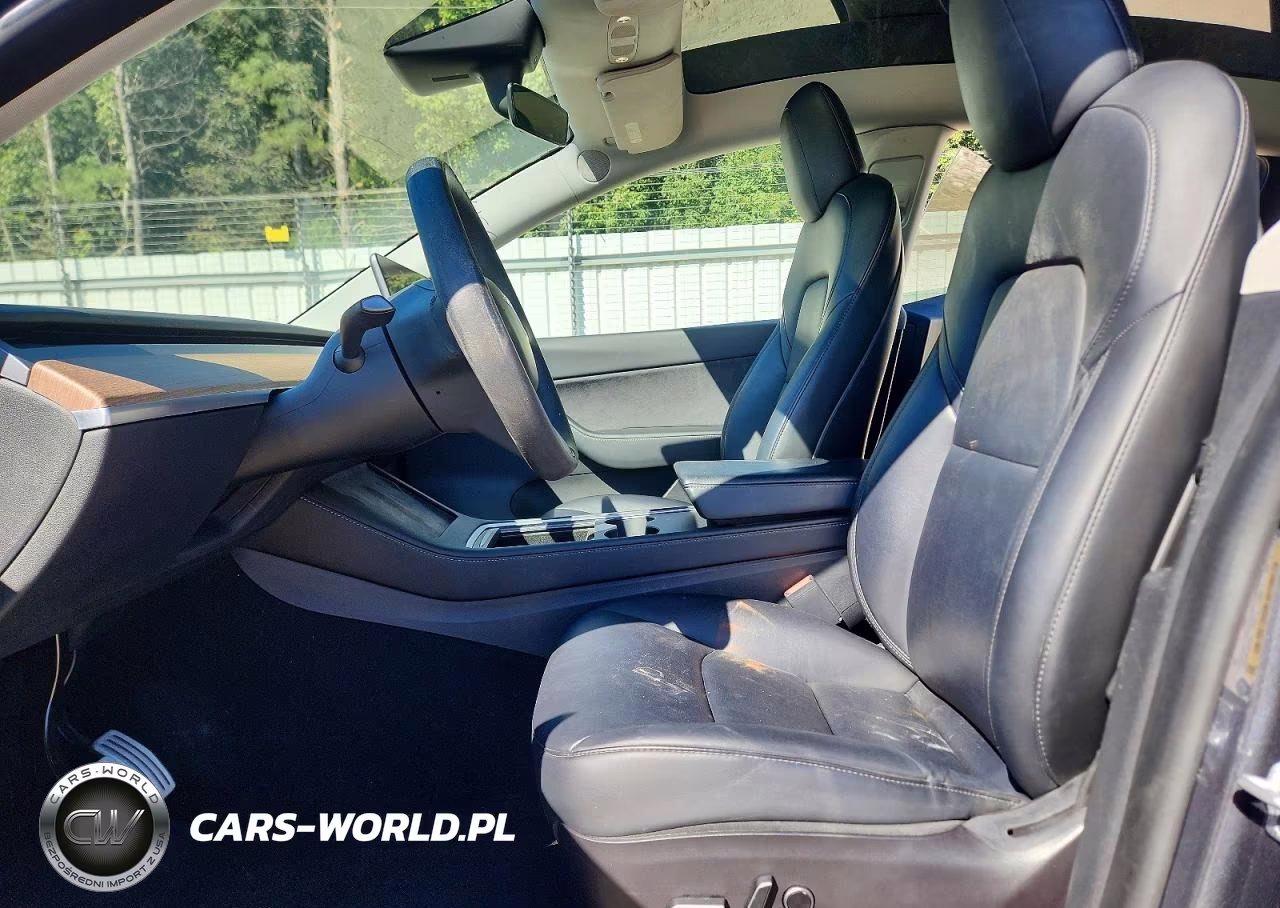 2022 Tesla Model Y VIN:7SAYGDEF5NF505465 - 7