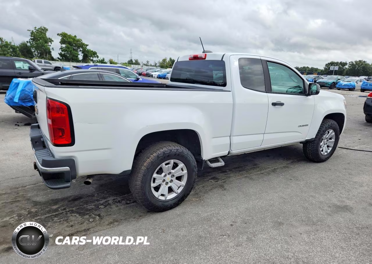 2019 Chevrolet Colorado VIN:1GCHSBEAXK1150334 - 3