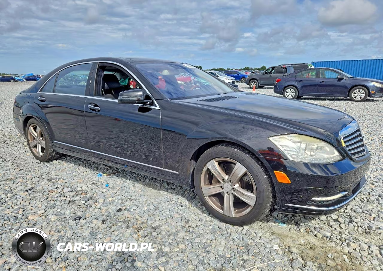 2010 Mercedes-Benz S 550 VIN:WDDNG7BB3AA347977 - 4