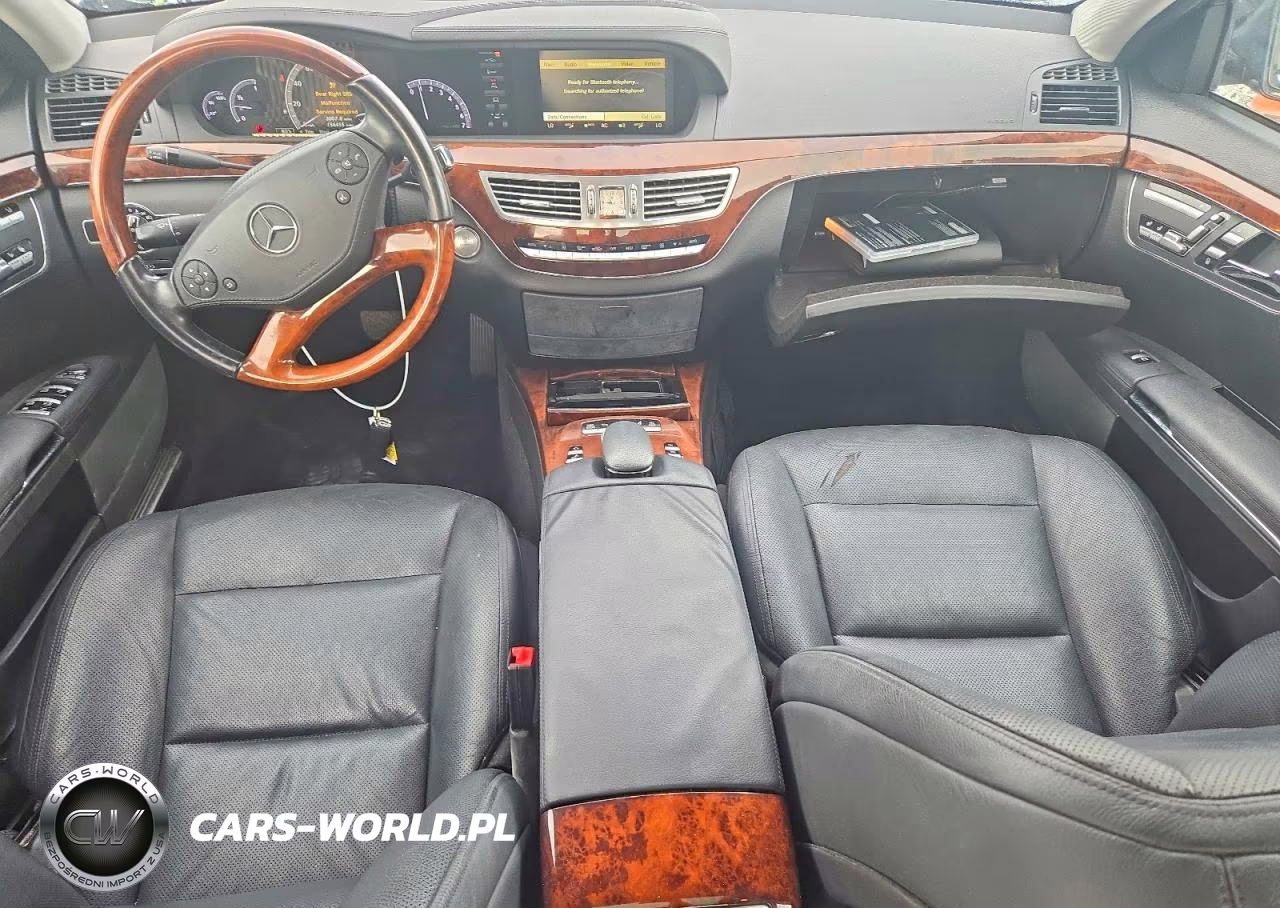 2010 Mercedes-Benz S 550 VIN:WDDNG7BB3AA347977 - 8