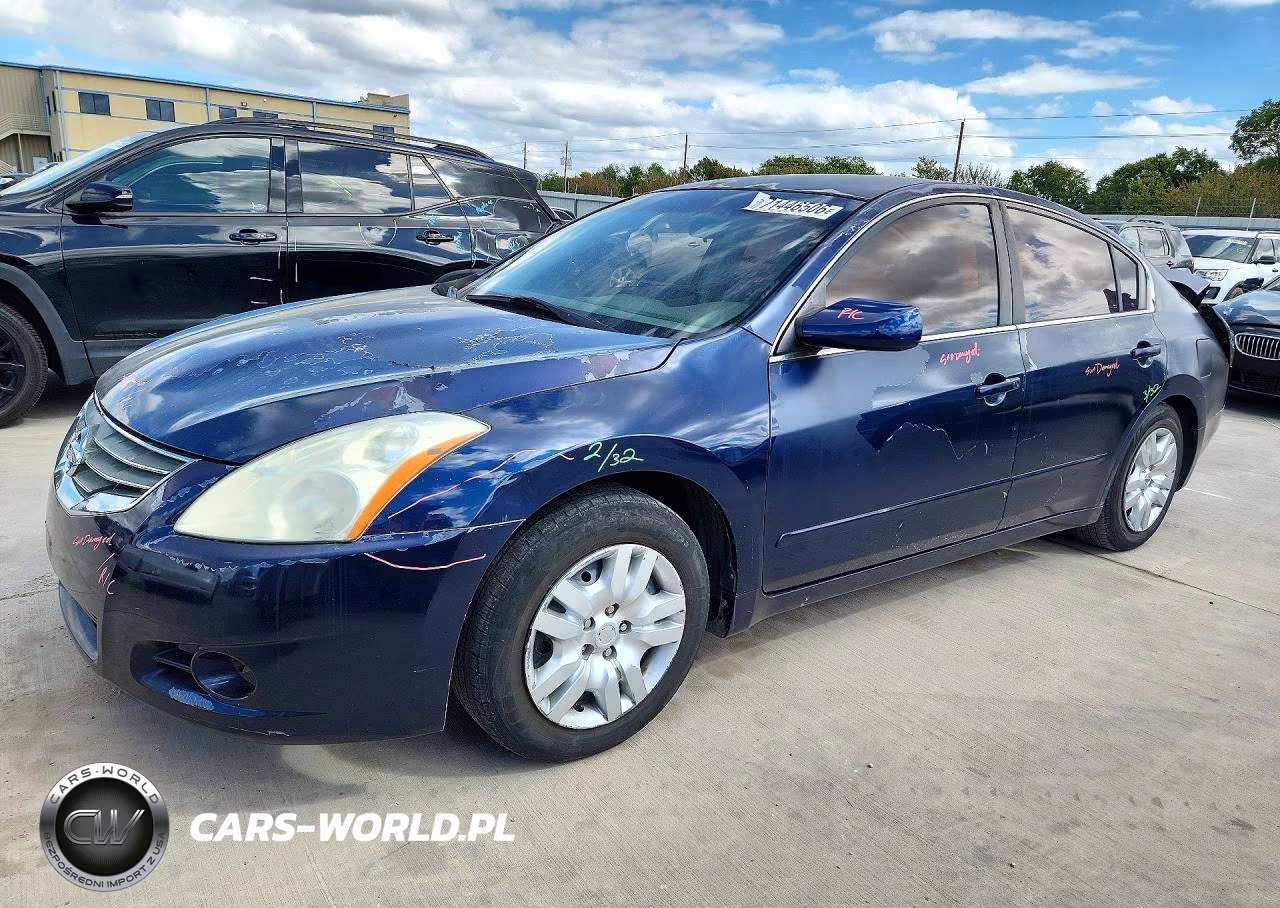 2010 Nissan Altima 2.5 – zdjęcie 1 z 12