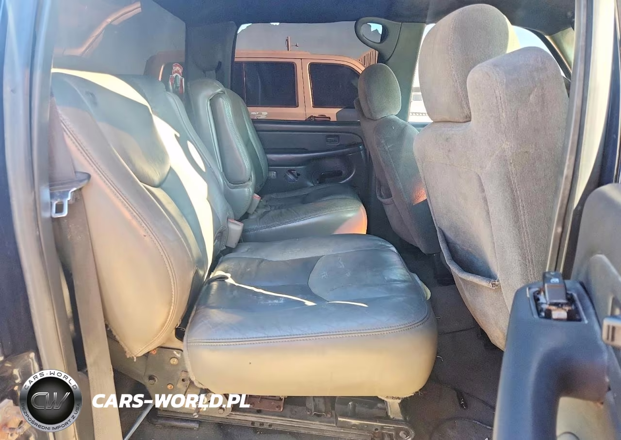 2006 Chevrolet Silverado C1500 VIN:2GCEC13V361193607 - 10