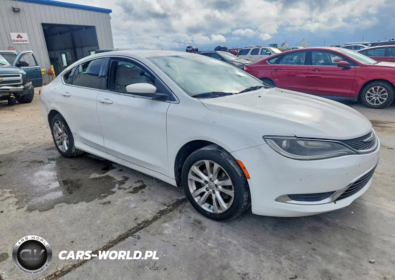 2015 Chrysler 200 Limited VIN:1C3CCCAB4FN633459 - 4