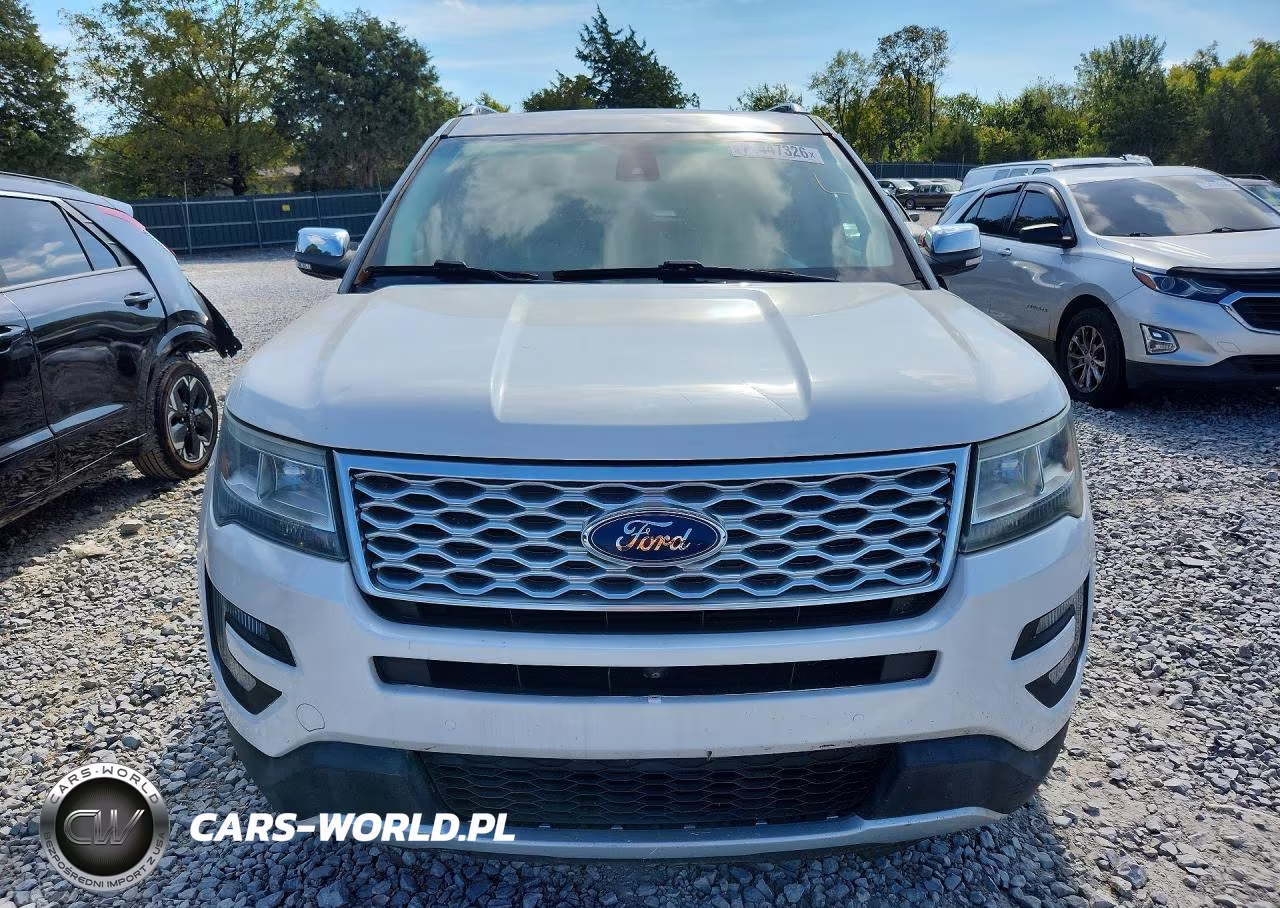 2016 Ford Explorer Platinum VIN:1FM5K8HT6GGA60097 - 5