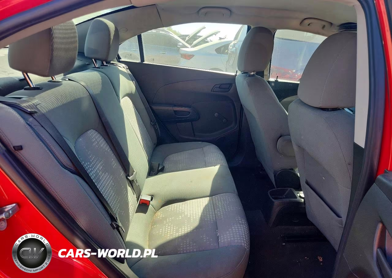 2018 Chevrolet Sonic Ls VIN:1G1JB5SHXJ4116193 - 10