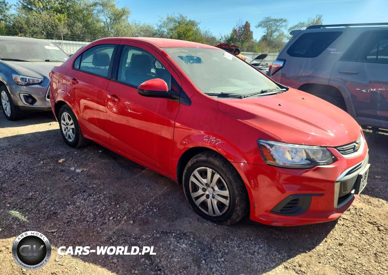 2018 Chevrolet Sonic Ls VIN:1G1JB5SHXJ4116193 - 4