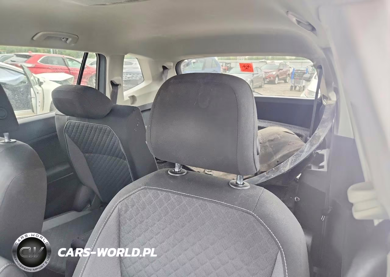2021 Volkswagen Tiguan S VIN:3VV1B7AX0MM117990 - 10