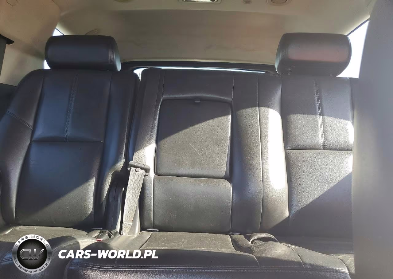 2007 Chevrolet Tahoe C1500 VIN:1GNFC13047R326934 - 10