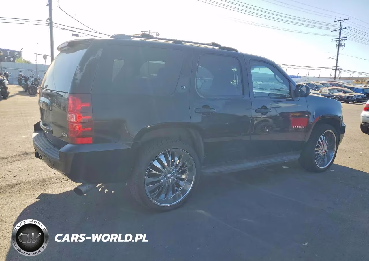 2007 Chevrolet Tahoe C1500 VIN:1GNFC13047R326934 - 3