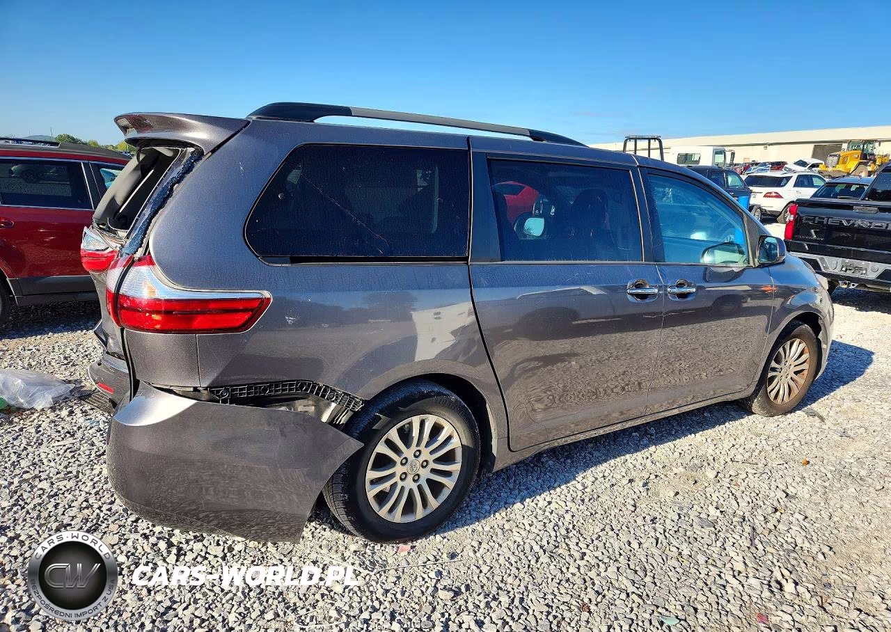 2016 Toyota Sienna Xle 8-Passenger VIN:5TDYK3DC1GS754583 - 3