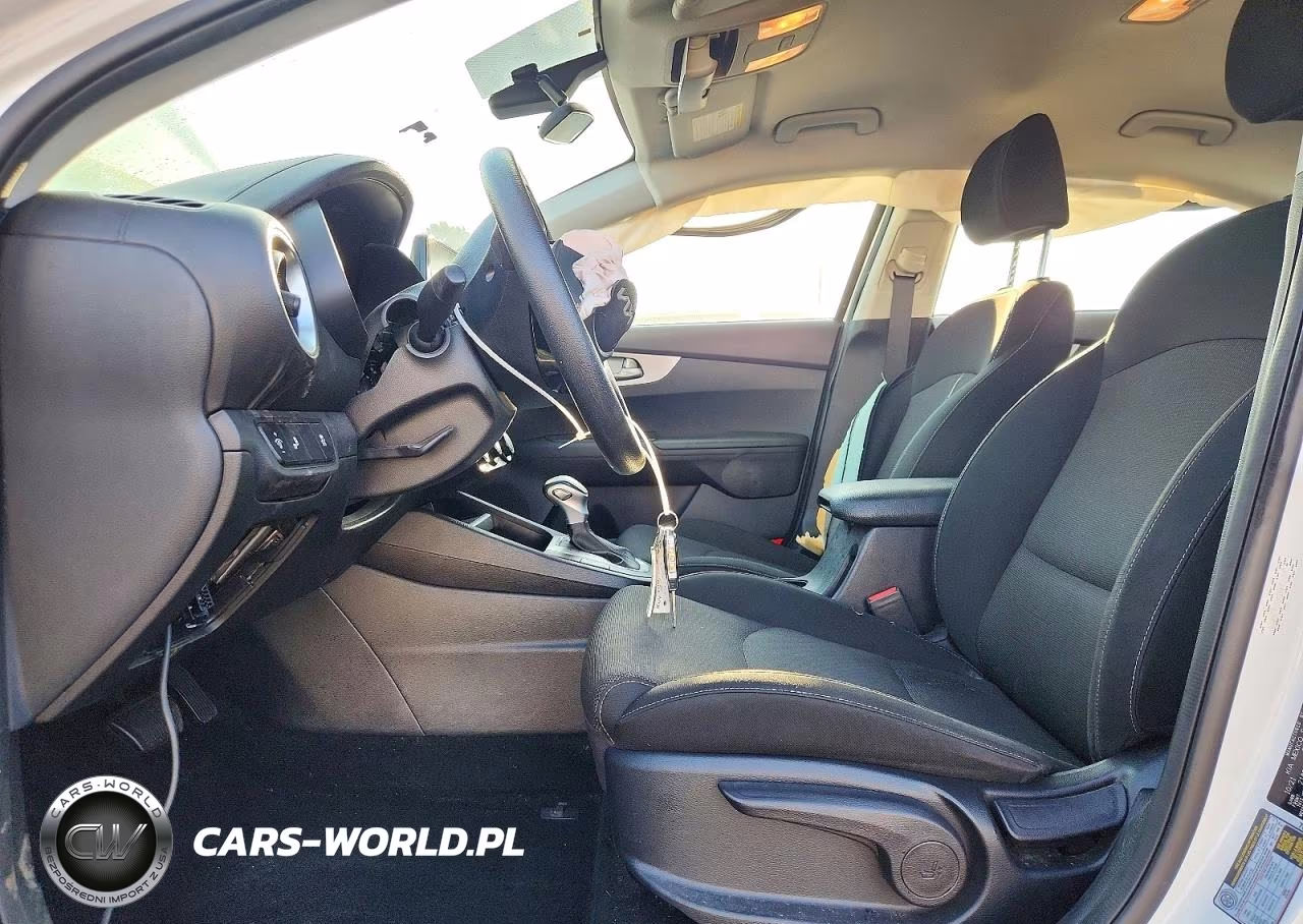 2022 Kia Forte Lxs VIN:3KPF24AD4NE428424 - 7