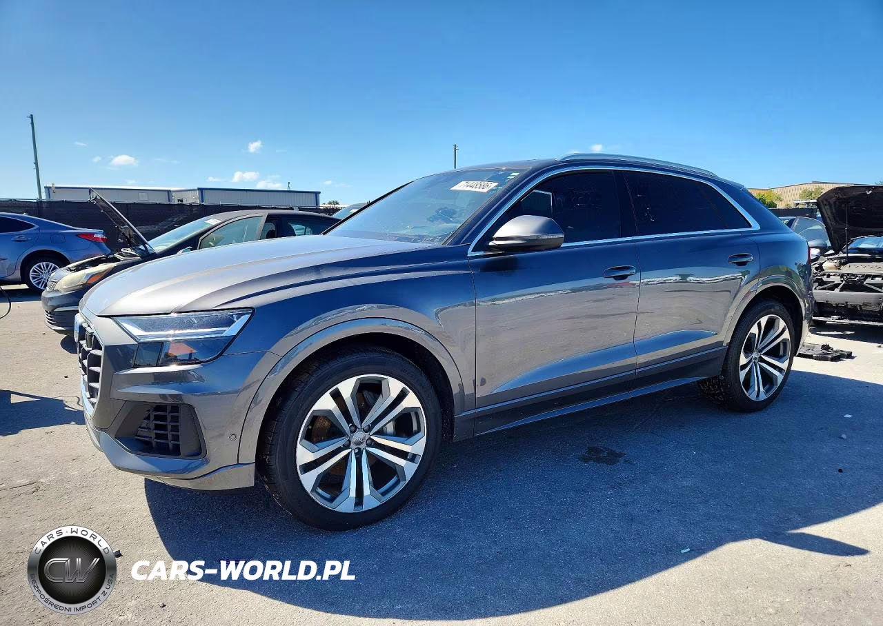 2019 Audi Q8 Premium Plus