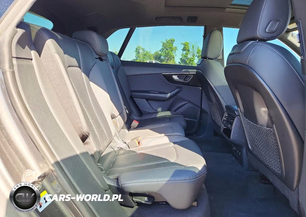 2019 Audi Q8 Premium Plus VIN:WA1BVAF18KD008904 - 11