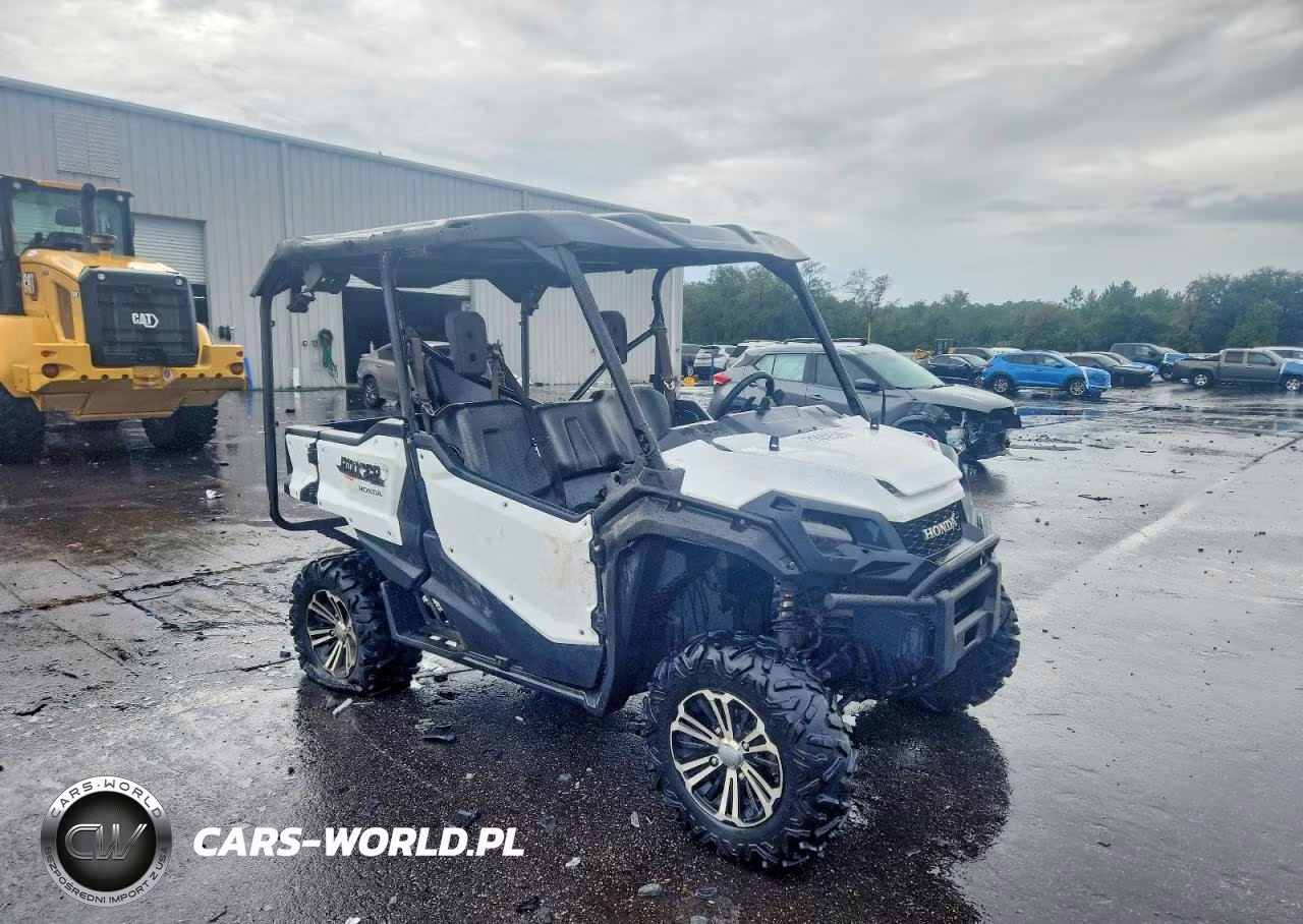 2016 Honda Pioneer 1000 Utility Vehicle – zdjęcie 1 z 10