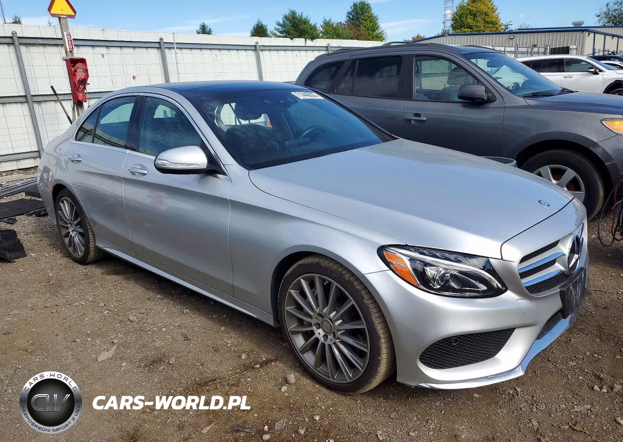 2015 Mercedes-Benz C 300 4Matic VIN:55SWF4KB7FU012296 - 4