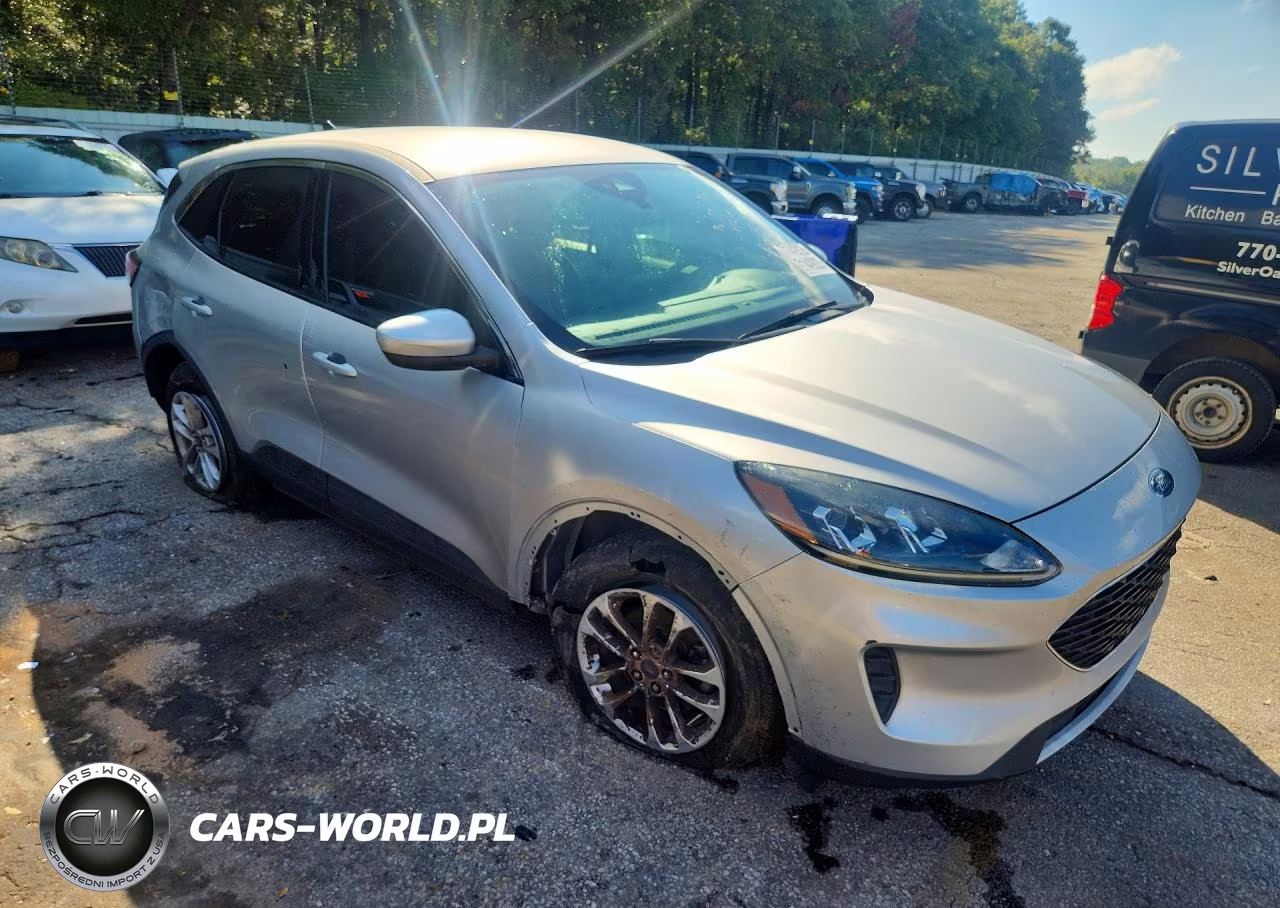 2020 Ford Escape Se VIN:1FMCU9G63LUA31980 - 4