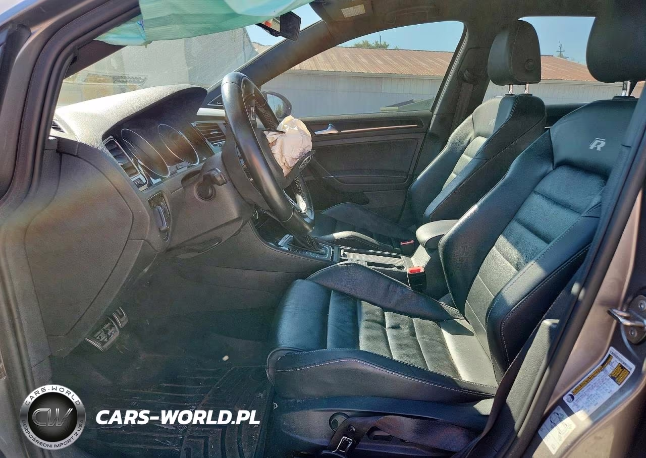 2016 Volkswagen Golf R VIN:WVWLF7AUXGW191343 - 7