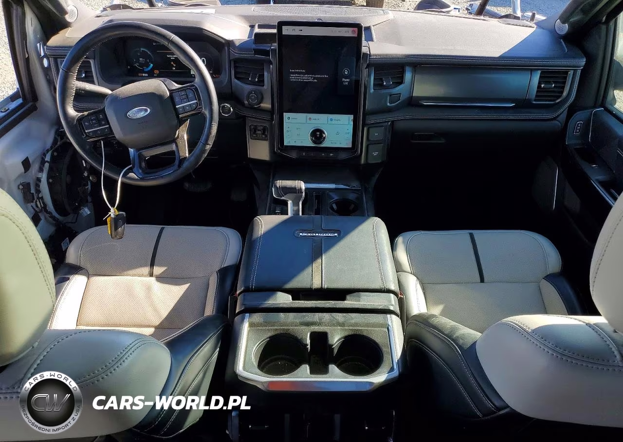 2023 Ford F150 Lightning Pro VIN:1FT6W1EV1PWG25629 - 8